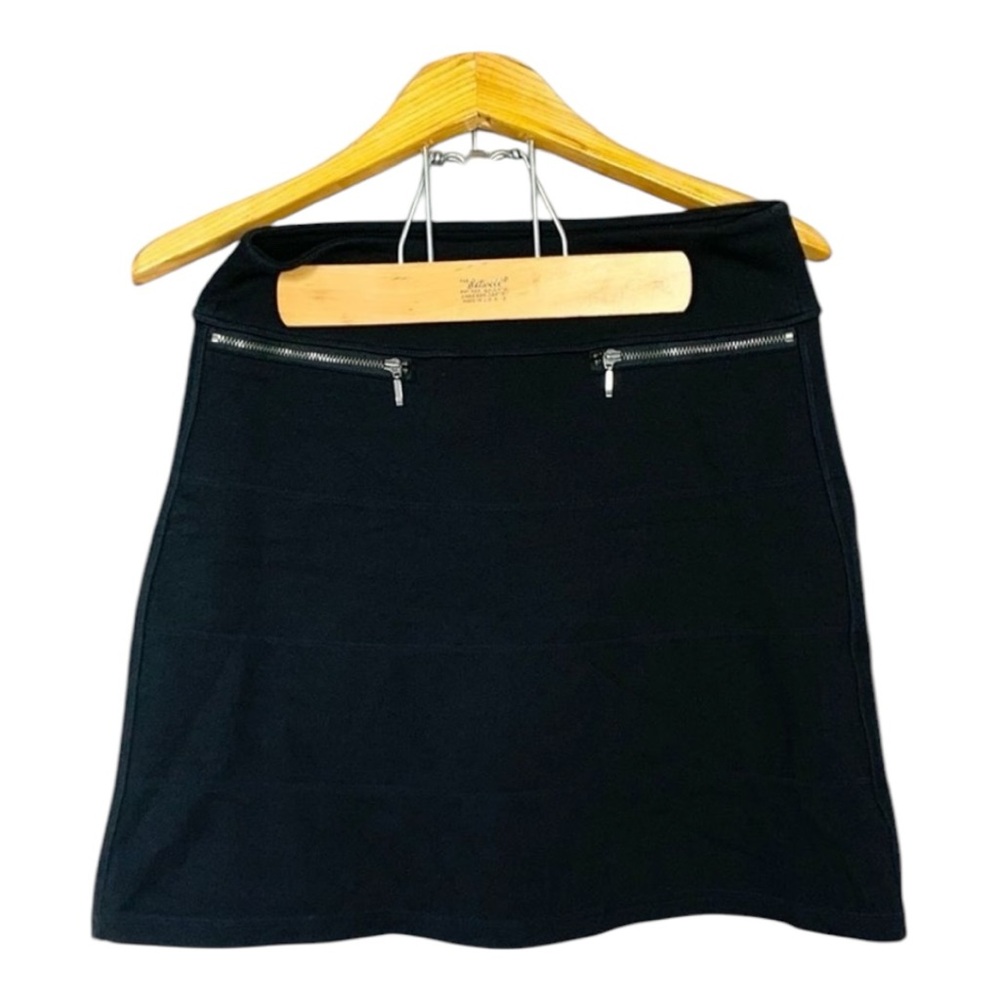 Athleta Black Strata Ponte Knit Zippered Pocket Skirt Size XS